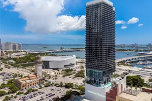 398 NE 5th St, Miami, FL 33132 - Photo 59