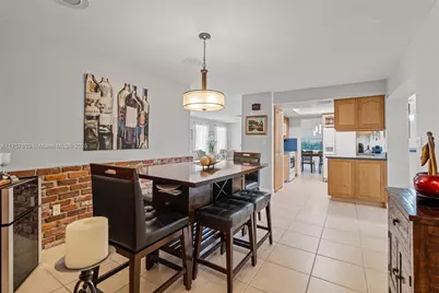 6311 SW 93rd Ct, Miami, FL 33173 - Photo 15