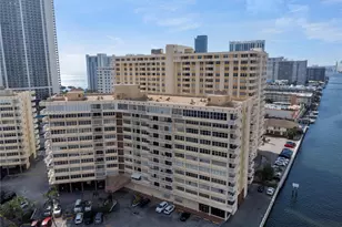 1817 S Ocean Dr, Hallandale Beach, FL 33009 - Photo 25