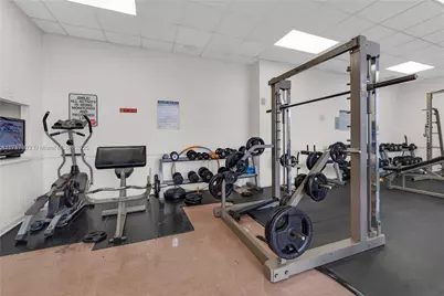 1817 S Ocean Dr #827, Hallandale Beach, FL 33009 - Photo 23