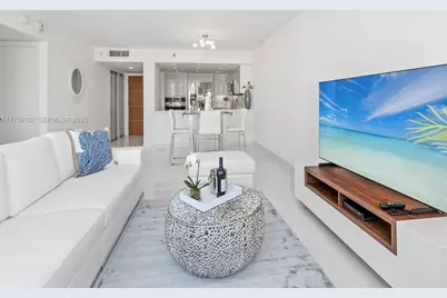 400 S Pointe Dr #906, Miami Beach, FL 33139 - Photo 5