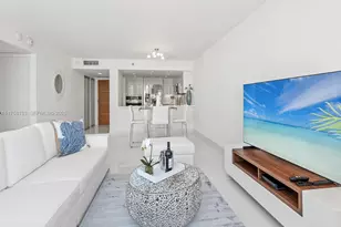 400 South Pointe Dr, Miami Beach, FL 33139 - Photo 5