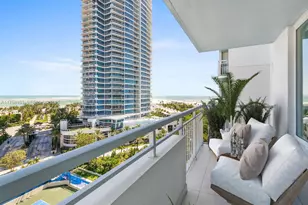 400 South Pointe Dr, Miami Beach, FL 33139 - Photo 11