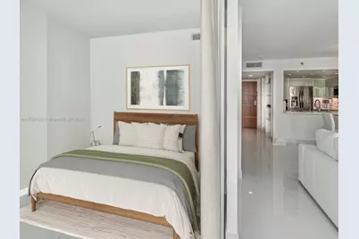 400 S Pointe Dr #906, Miami Beach, FL 33139 - Photo 21