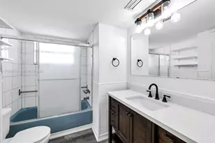 1770 NE 191st St, Miami, FL 33179 - Photo 23