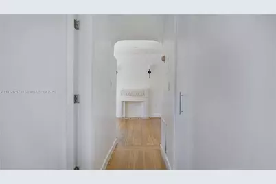 815 Euclid Ave #14, Miami Beach, FL 33139 - Photo 11