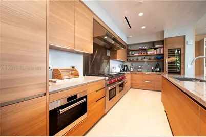 3581 E Glencoe St #301, Miami, FL 33133 - Photo 9