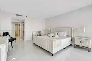 2000 Island Blvd, Aventura, FL 33160 - Photo 27