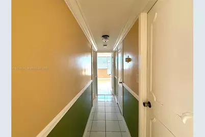 920 NE 199th St #4J, Miami, FL 33179 - Photo 7