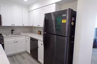 3000 Marcos Dr, Aventura, FL 33160 - Photo 41