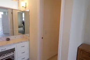 3000 Marcos Dr, Aventura, FL 33160 - Photo 65
