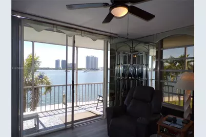 3000 Marcos Dr #P206, Aventura, FL 33160 - Photo 21