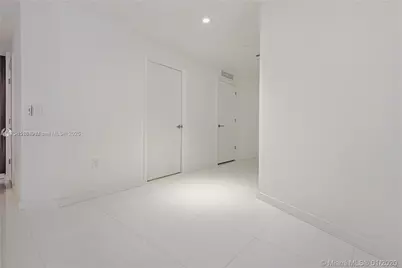 851 NE 1st Ave #2600, Miami, FL 33132 - Photo 13