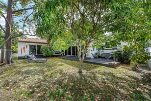 551 Morningside Dr, Miami Springs, FL 33166 - Photo 9