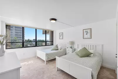 2 Grove Isle Dr #B409, Miami, FL 33133 - Photo 17
