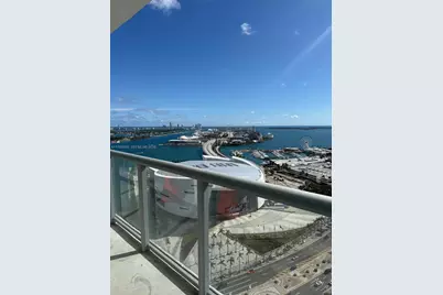 888 Biscayne Blvd #4701, Miami, FL 33132 - Photo 1