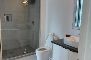 888 Biscayne Blvd, Miami, FL 33132 - Photo 15