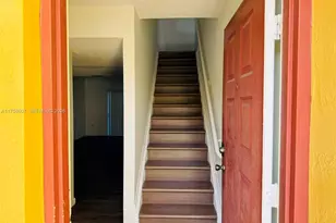 4037 NW 90th Ave, Sunrise, FL 33351 - Photo 7