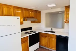 4037 NW 90th Ave, Sunrise, FL 33351 - Photo 11