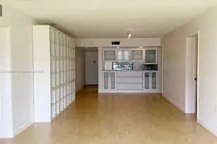 1504 S Whitehall Dr, Davie, FL 33324 - Photo 5