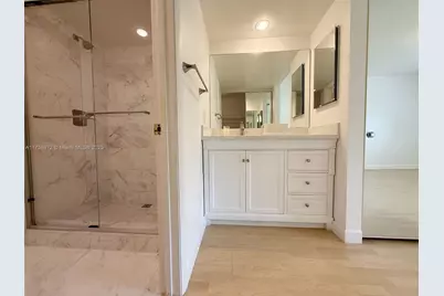 1504 S Whitehall Dr #206, Davie, FL 33324 - Photo 23