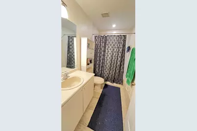 2462 SE 15th Pl #339, Homestead, FL 33035 - Photo 9