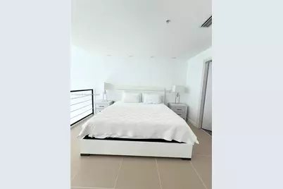 300 S Biscayne Blvd #L-814, Miami, FL 33131 - Photo 7