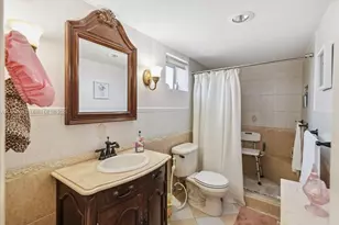 3550 NE 169th St, North Miami Beach, FL 33160 - Photo 29