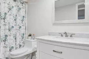 2800 Somerset Dr, Lauderdale Lakes, FL 33311 - Photo 25