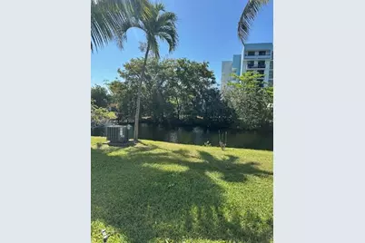 [Address not provided], Miami Gardens, FL 33169 - Photo 7