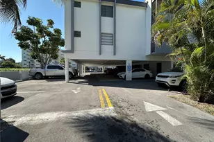 3582 NE 171 St, North Miami Beach, FL 33160 - Photo 17