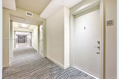 950 Brickell Bay Dr #3605, Miami, FL 33131 - Photo 11