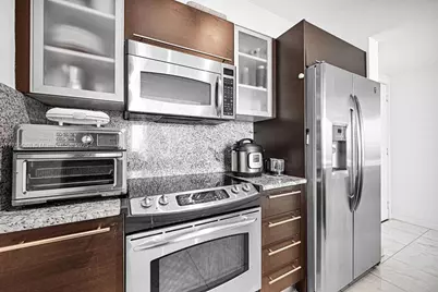 950 Brickell Bay Dr #3605, Miami, FL 33131 - Photo 25