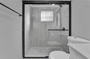 38 Flanders A, Delray Beach, FL 33484 - Photo 13