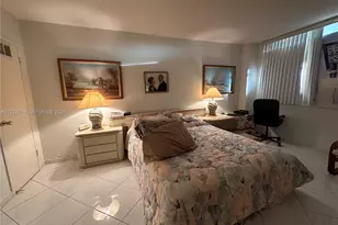 3180 S Ocean Dr, Hallandale Beach, FL 33009 - Photo 15