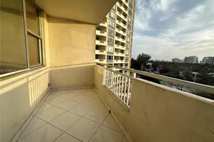 3180 S Ocean Dr, Hallandale Beach, FL 33009 - Photo 3