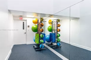 16699 Collins Ave, Sunny Isles Beach, FL 33160 - Photo 37