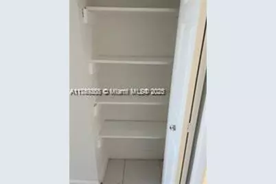 6450 Collins Ave #206, Miami Beach, FL 33141 - Photo 7