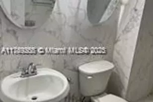 6450 Collins Ave, Miami Beach, FL 33141 - Photo 15