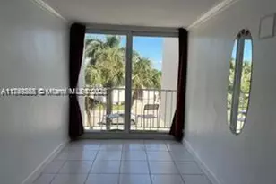 6450 Collins Ave, Miami Beach, FL 33141 - Photo 27