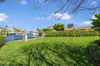 1117 Bella Vista Ave, Coral Gables, FL 33156 - Photo 3