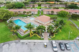 835 Twin Lakes Dr, Coral Springs, FL 33071 - Photo 25