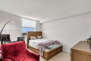 1 Glen Royal Pkwy, Miami, FL 33125 - Photo 13