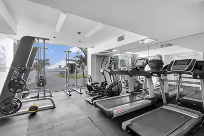 1 Glen Royal Pkwy #1207, Miami, FL 33125 - Photo 25