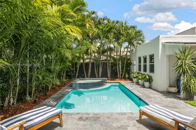 1745 SW 10th St, Miami, FL 33135 - Photo 31