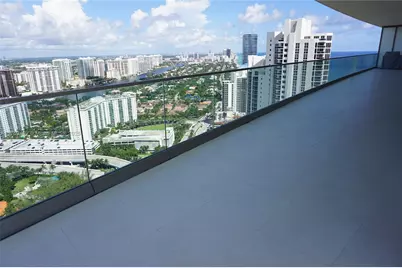 18975 SE Collins Ave #3405, Sunny Isles Beach, FL 33160 - Photo 9