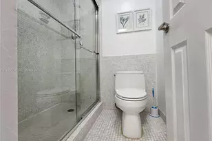 3505 S Ocean Dr, Hollywood, FL 33019 - Photo 15