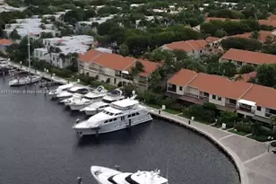 3610 Yacht Club Dr, Aventura, FL 33180 - Photo 51