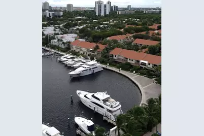 3610 Yacht Club Dr #PH10, Aventura, FL 33180 - Photo 49