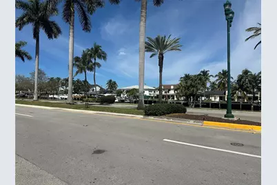 3610 Yacht Club Dr #PH10, Aventura, FL 33180 - Photo 81